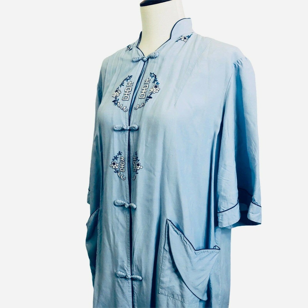 Vintage Mandarin Fashions Kimono Robe - Picture 6 of 14